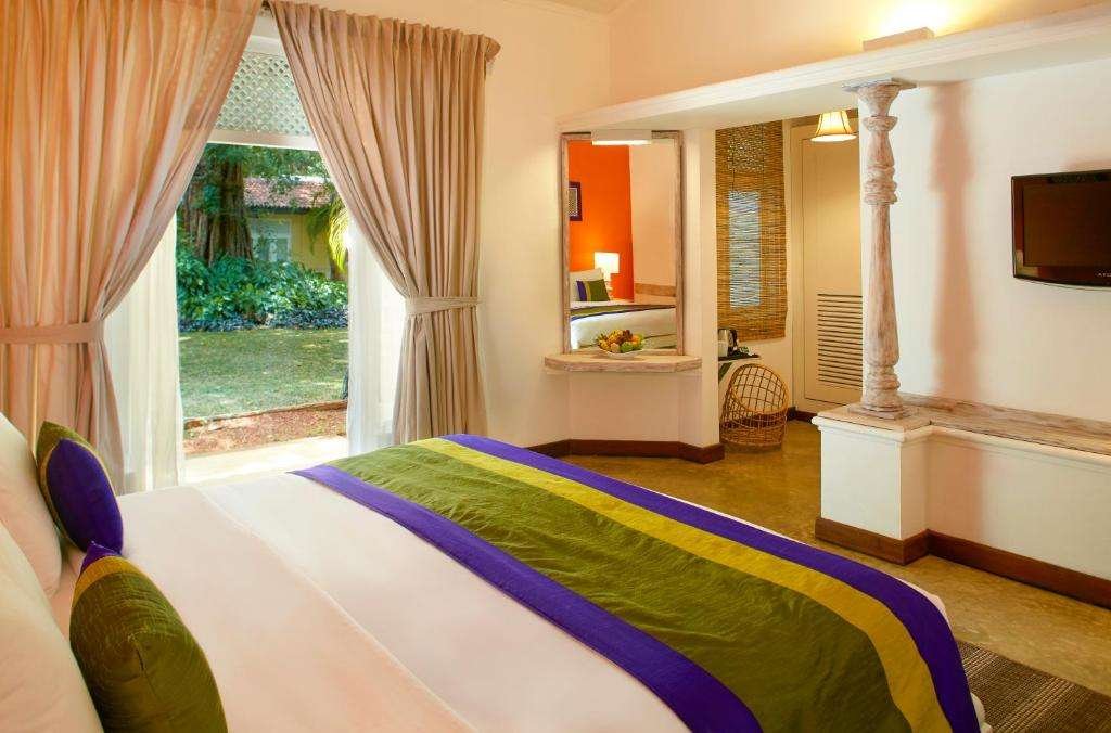 Browns Hotel Sigiriya