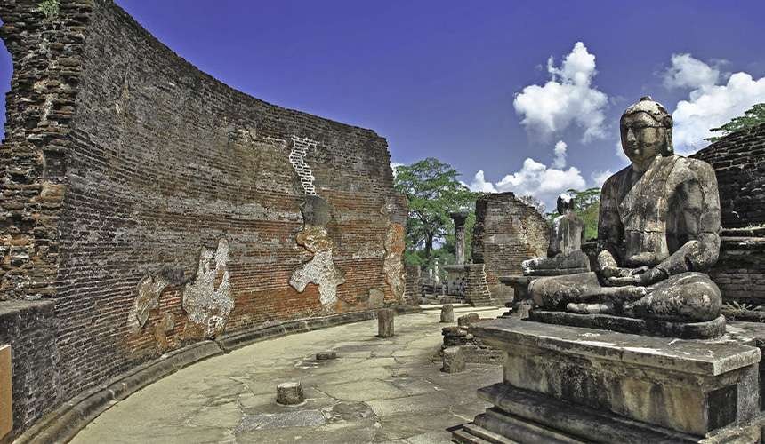 Exploring Ancient Historic Sites in Sri Lanka