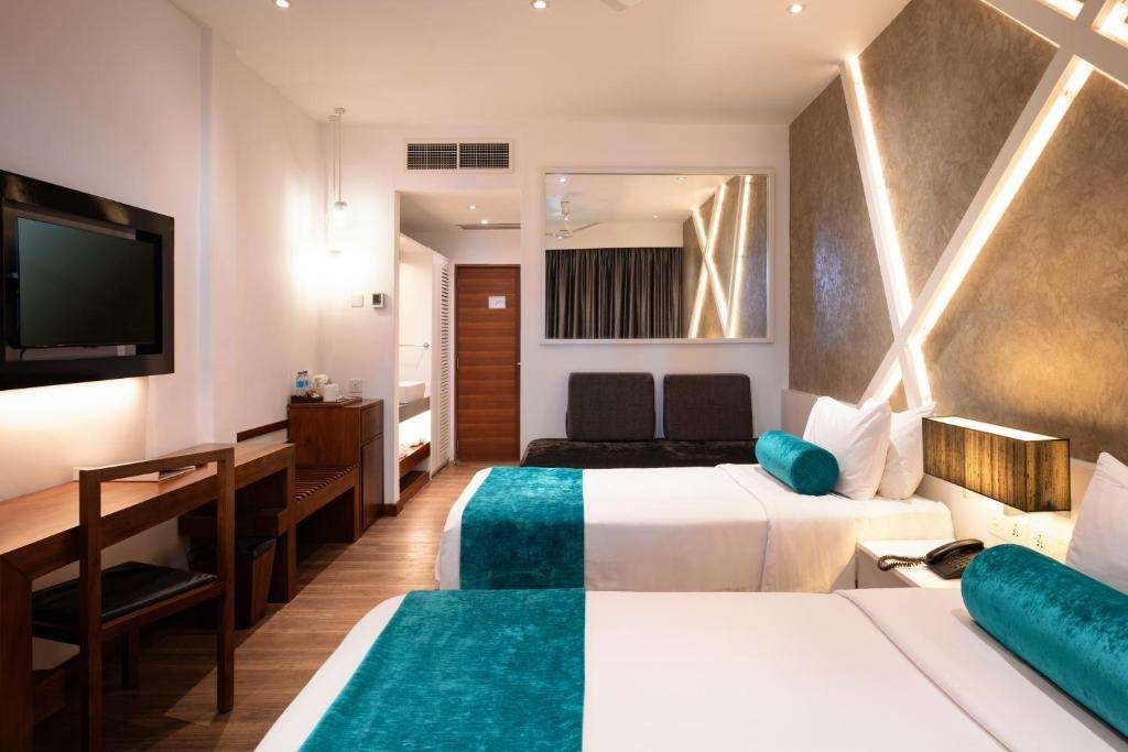 Camelot Beach Hotel Negombo